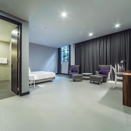Hollandse Club Otel Singapur Oda fotoğraf
